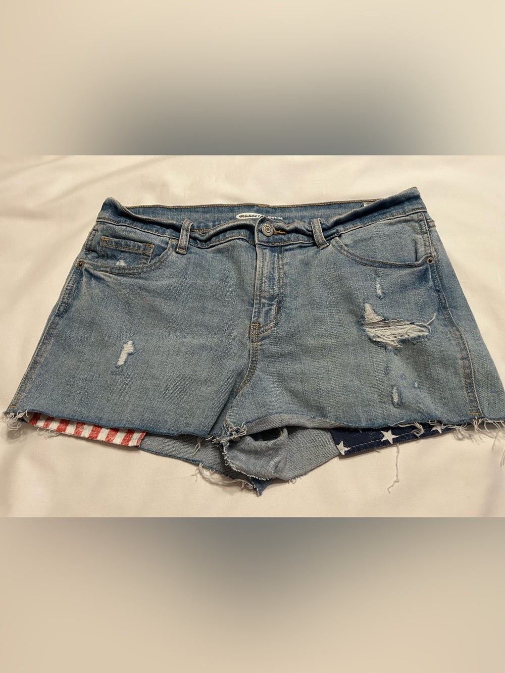 Old Navy Denim Distressed Boyfriend Shorts - Light Indigo Blue Size 8